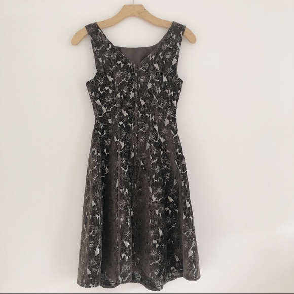 NWOT ModCloth Genuine Joy Floral Dress - Picture 8 of 8